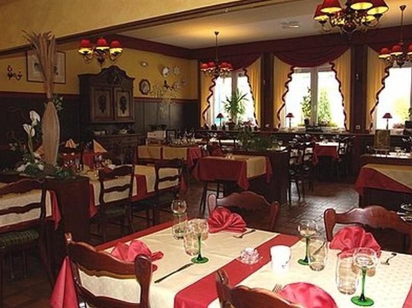 La Table Alsacienne Hotel Farebersviller Exterior photo